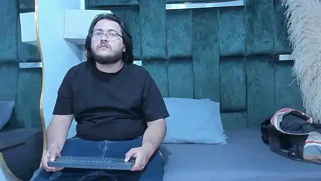 AkaneJack — suck the dick boss mmmm