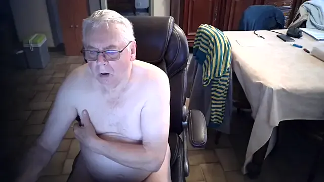 Alain633 — Freechat on StripChat