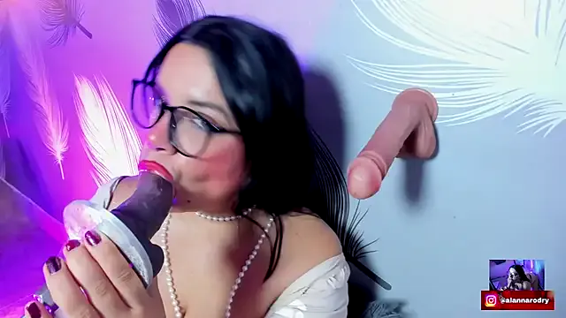 Alanna-sloppy — Squirt by mouth 