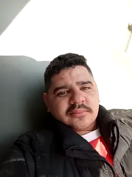 Alanpina — Tirar a roupa
