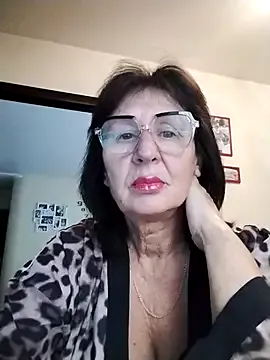 AlbinaXPretty — Freechat on StripChat