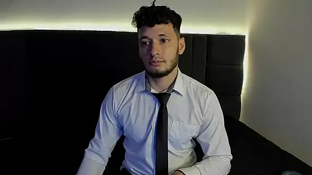 alejandro__2 — Naked and Jerk Off