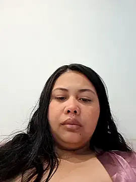 Alessandraa- — Flash boobs 