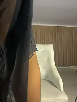 Alexa_sagee — Toy play 