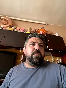 Alexander18edd — 2 guys cum in my cup eat all cum