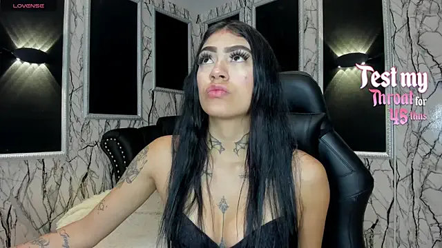 AlexiaCooperr — body and face full of saliva