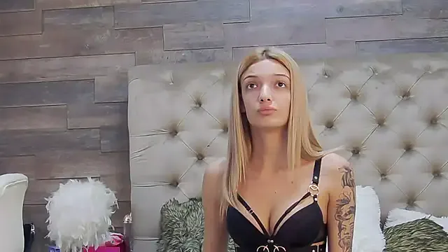 AlexisHart — Tease me with your touch 