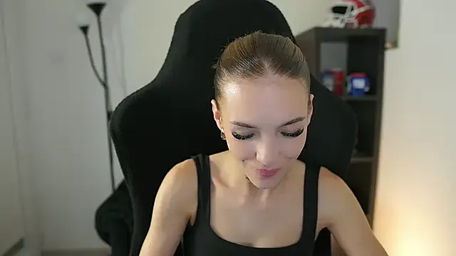 alexxisky — Top off