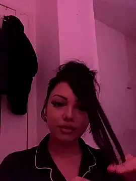 Aleya_Bad2 — Blow kiss