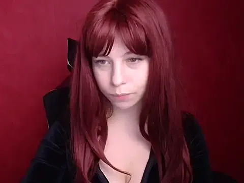 Alice_Gotica — touch boobs