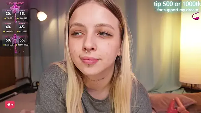 Alice_Halle — show boobs