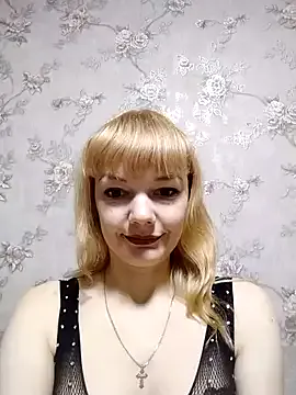 AliceSwan1122 — Freechat on StripChat