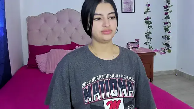 Alii_sweet — GIVE ME AN ORGASM 