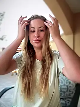 AlisaWhite — Make me naughty outside