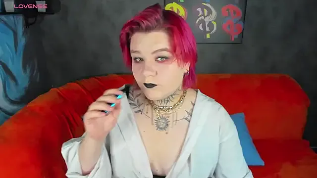 alison_magic — Dildo in pussy