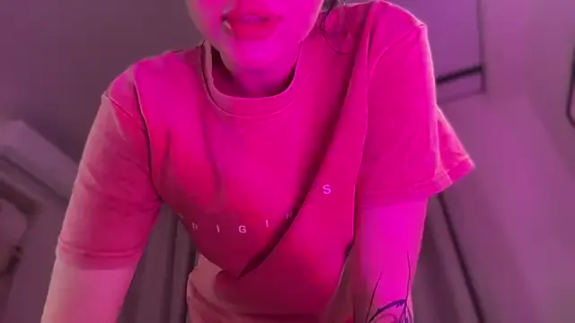 AlmaryKim — Private on StripChat