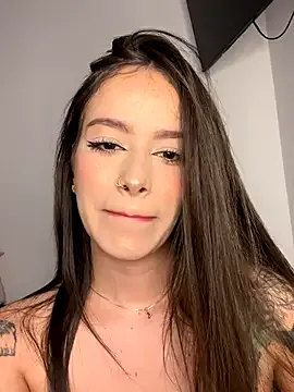 alysa_g_ — Fingering my pussy 