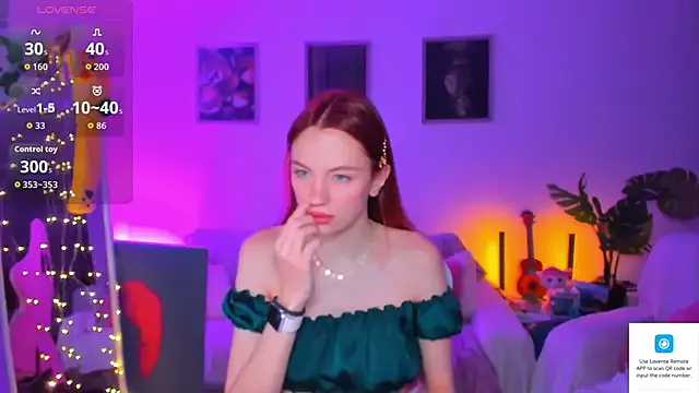 Alyssa_Smitt — Fingerig my Ass and Pussy