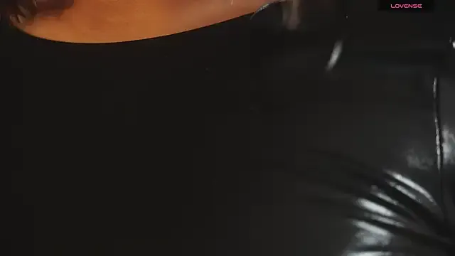 ambar_rosse25 — Spank ass x5