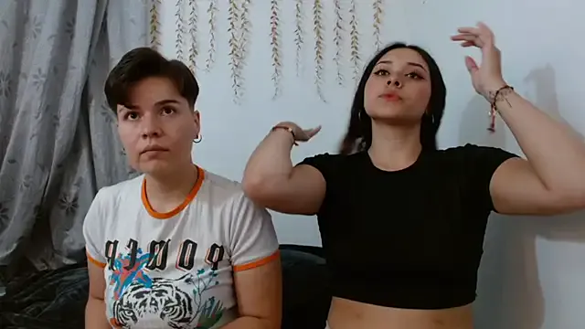 AmbarAndValery — fuck fingers