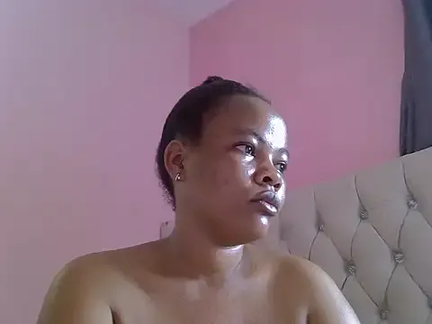 Amberay1 — twerking