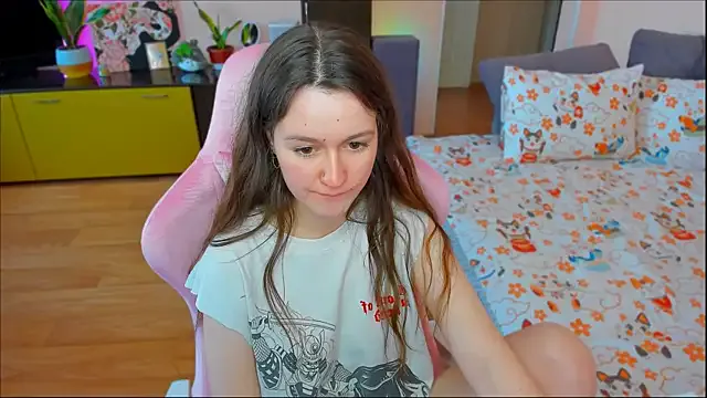 ameli_moon — sexy lip licking close-up