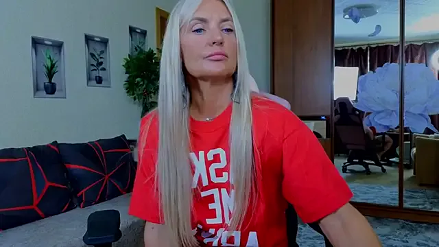 amelia_blondy — Thank you for your support gentlemen:))