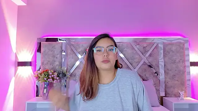 AmeliaDupontt — Flash tits