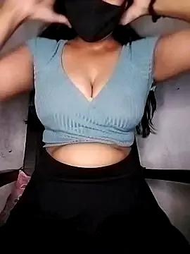 Amisha2 — Shower show