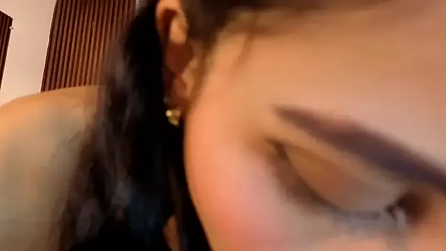 AmmyThompson__ — Shake my ass + Spank me 
