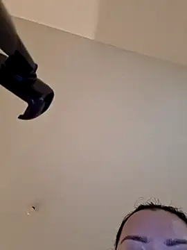 AMYRA_HOT — Dildo xxl n my ass virgin