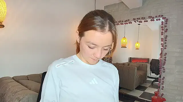 Amyssweet77 — Tease body tour