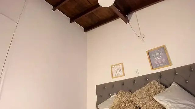 Anaa_Milf_ — Squirt Show