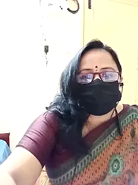 Ananya_flower — Freechat on StripChat