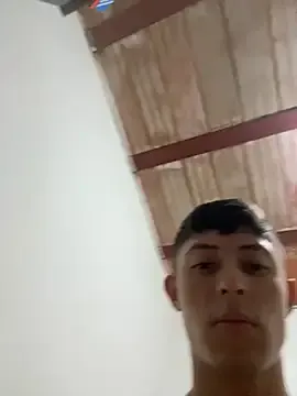 Andres324154 — Pajazo con venida