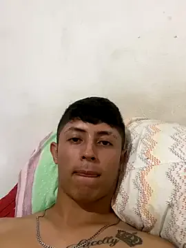 Andres324154 — 4 nalgadas ms pajazo con venida