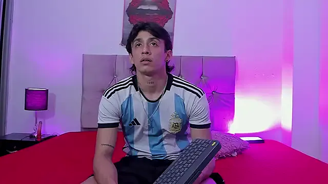 AndretiiAndCamila — Deep Throat - Semen in his mouth