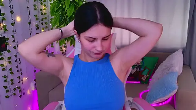 Angel_Braun — doggy pose 