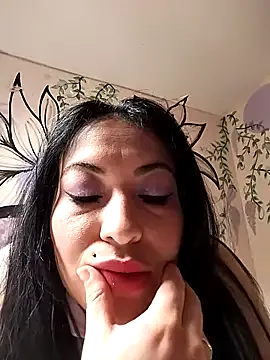 angelicroose2 — rub my  pussy