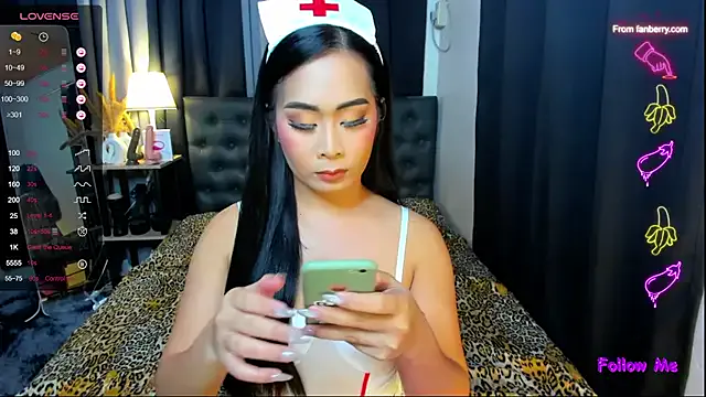 AngeliqueSolace — welcum back for me!