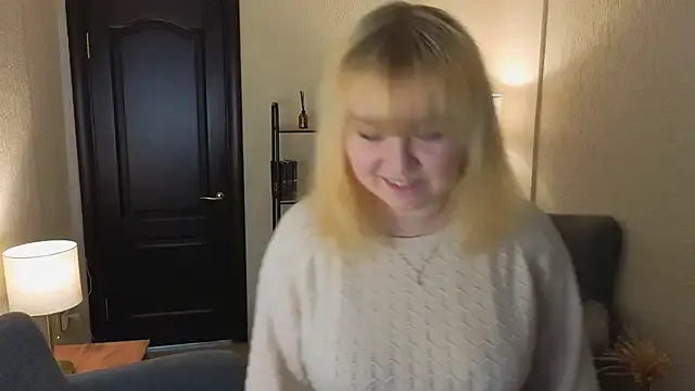 Ann_Hayes — tease body + eye contact