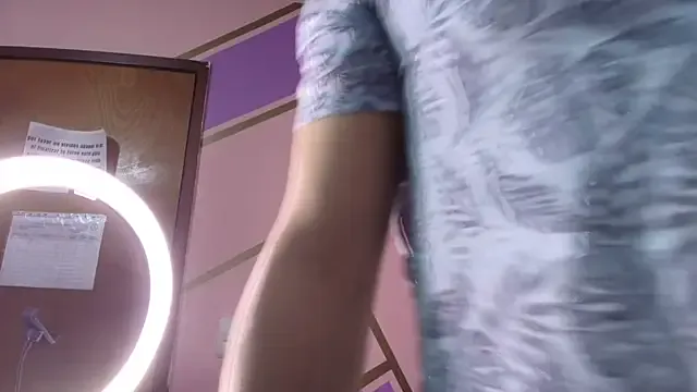 Annie_Lii — Spank tit's x 5 + control toy 2min