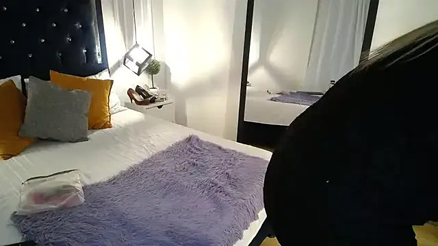 AntonellaRicher — flash my pusy + finger on my pusy