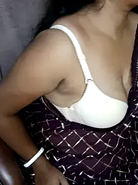 Anushka_21 — Shower show
