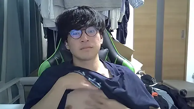 aokunvvv — Group on StripChat