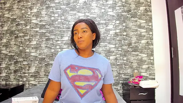 ArianaBlackk — TWERKING+ASS CLAP