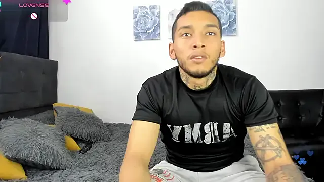 ArianaWil — Squirt face 