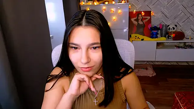 Arianna_Grend — Lick your lips sexually...))