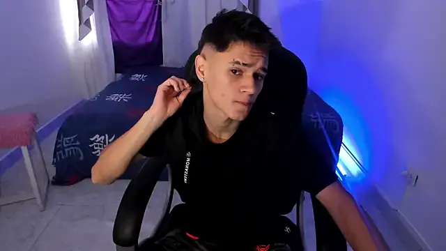 Aron_Boyy — JERK OFF