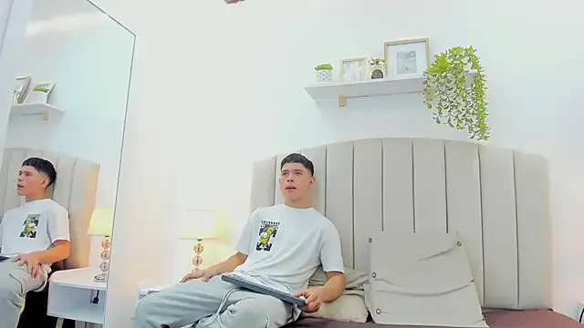 aron_twink66 — Big Load of cum
